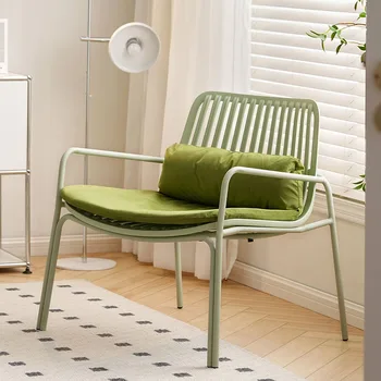 Удобни луксозни трапезни столове в скандинавски стил, Модерен дизайн ергономичен шезлонг за двор, Пластмасови мебели за дома в спалнята Cadeiras