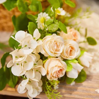 Изкуствени Цветя Роза с Цветен Лист Лайка с Дръжки за Сватби, Букети за Масата на Булката, Централните Елементи на Вечер за Домашно САМ Декор