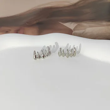 Нови панковские блестящи обеци-карамфил с пет остри нокти от цирконий в стил хип-хоп сребрист цвят под формата на Лапи на животното за жени, бижута за мини-партита, подаръци