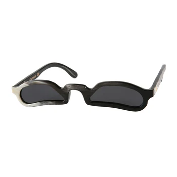 Дизайнерски Последния Ново Модно Шоу Уникални Тесни, Тънки Нередовни Извити Бели Черни Слънчеви Очила Ръчно Изработени От Естествен Рог Тънки Нюанси