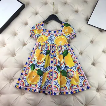 Рокля за малки момичета 2022 година, пролетно-лятна рокля с цветя модел в европейския и американския стил, дрехи за малките момичета 90-160
